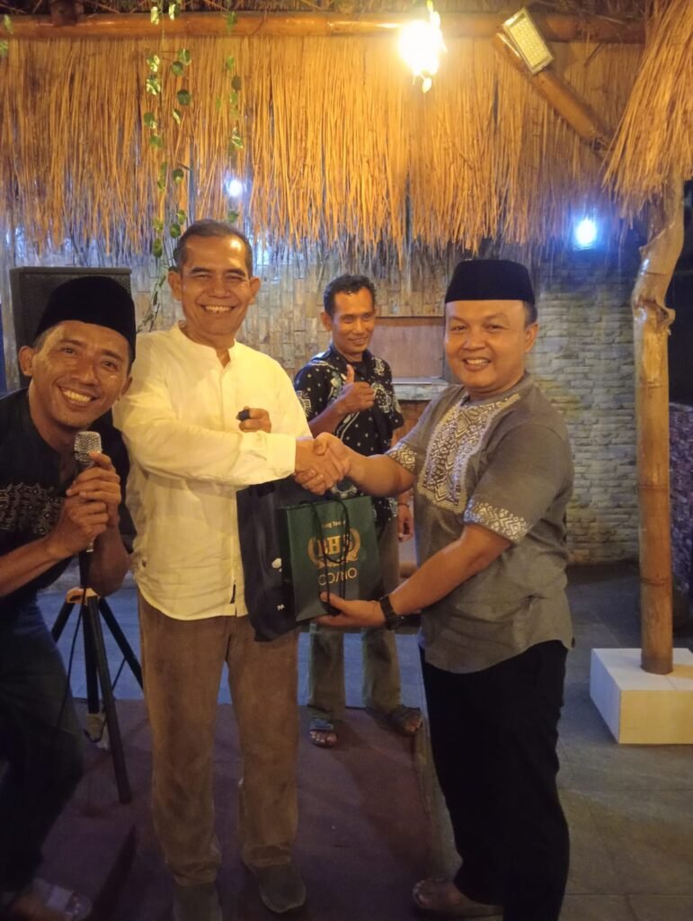 *MENJELANG IDUL FITRI 1446 H, ALUMNI SMU NEGERI 1 PONTANG – SERANG MENGADAKAN SILATURAHMI SAAT BERBUKA PUASA BERSAMA*