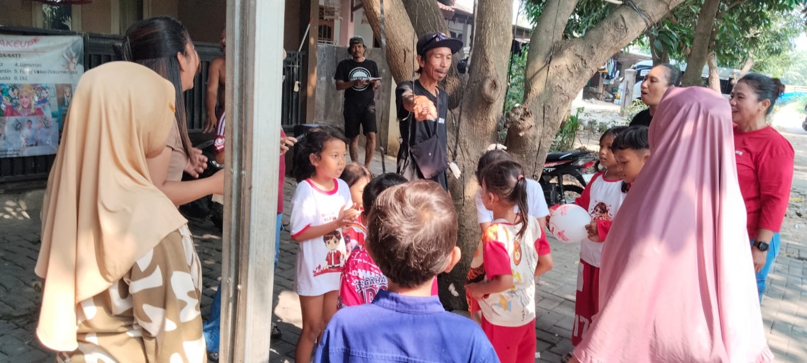 Bayur Lebak Wangi Gelar Kegiatan Meriah Bersama Anak-Anak